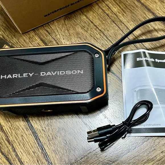 HD Bluetooth Speaker - Picture 3 of 8